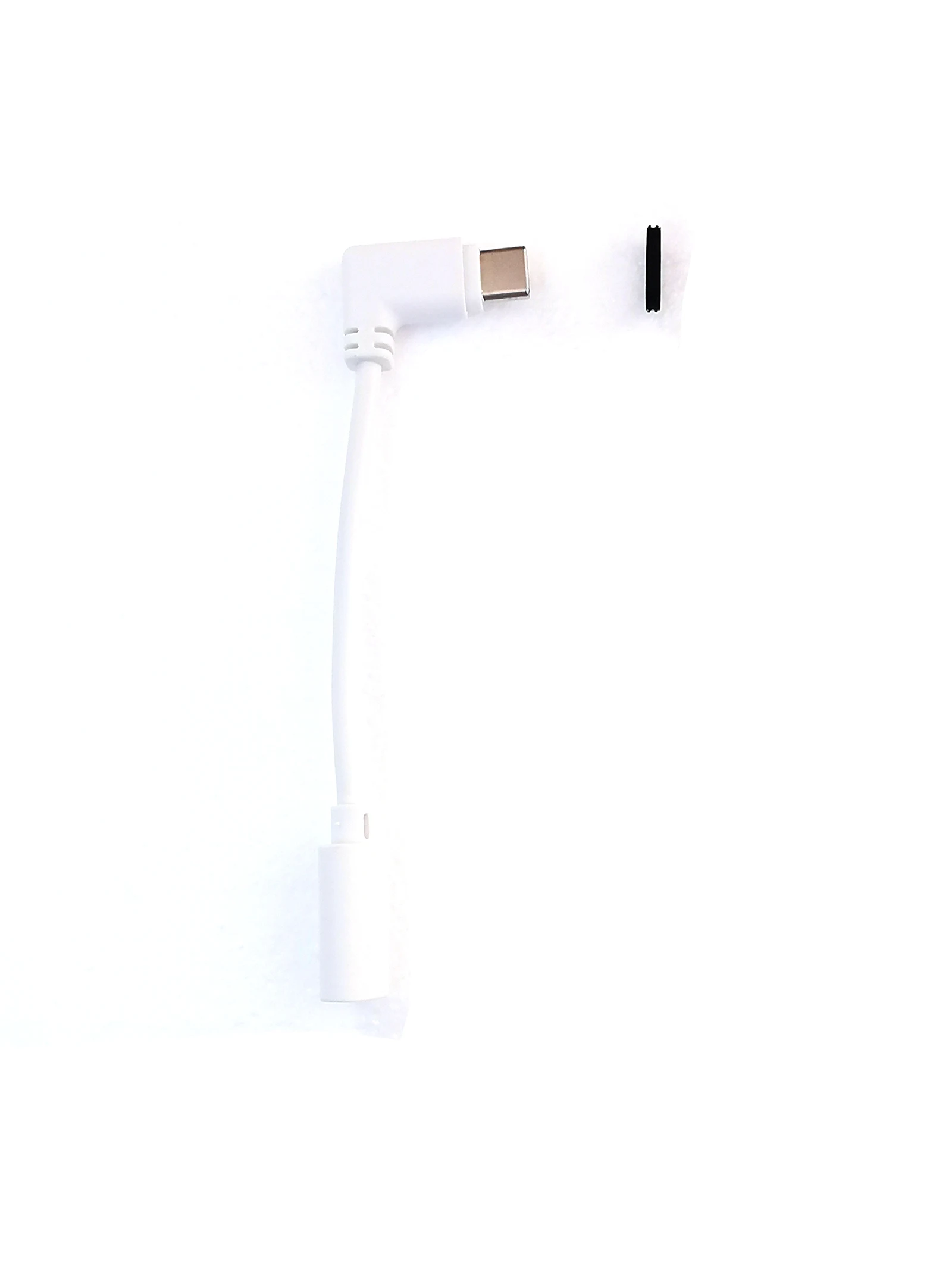 マイクロ USB から USB-C アダプターへのマイクロ  - Eufy Camera E220 のレビューと価格